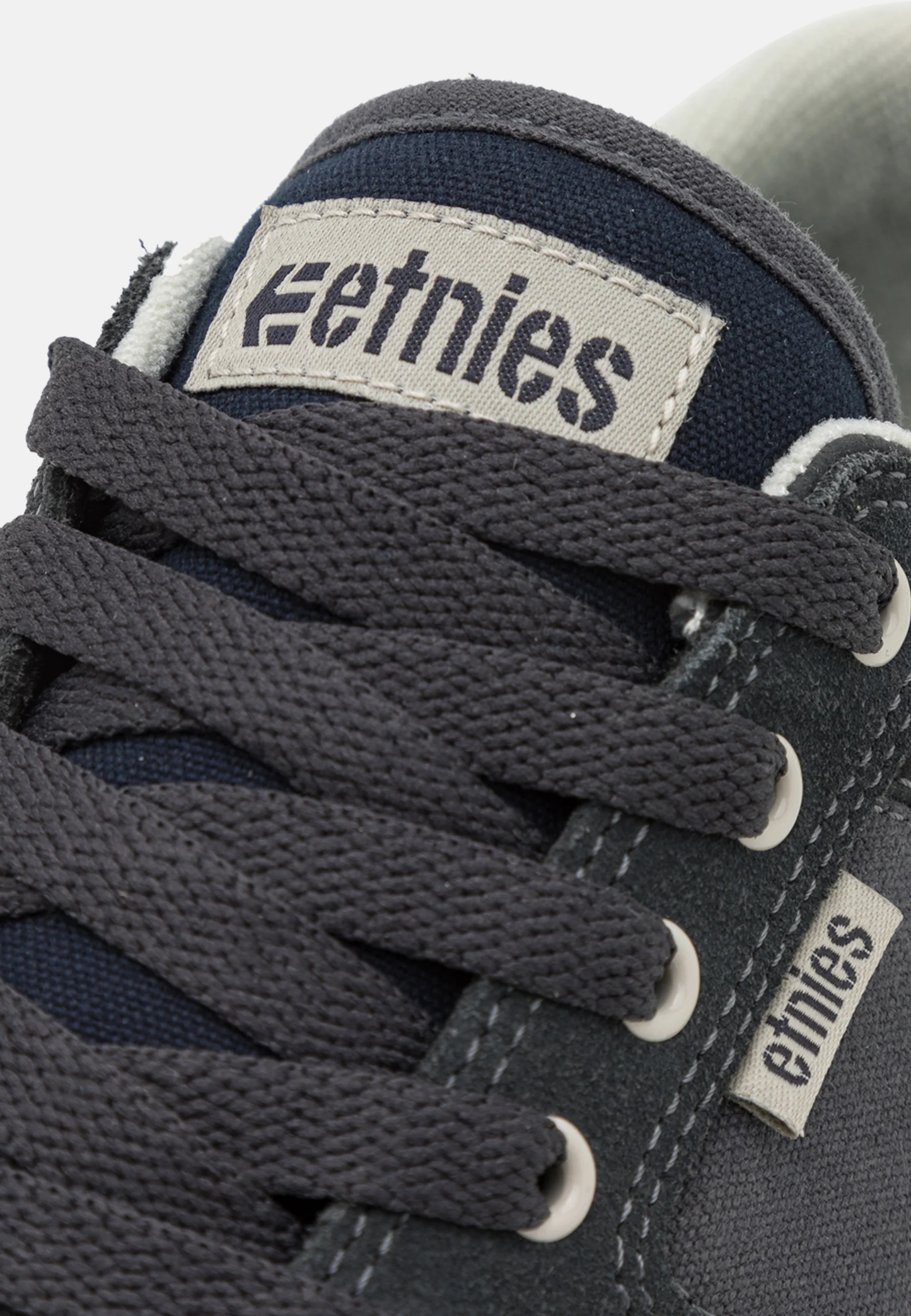 ETNIES-CHAUSSURES - BARGE LS