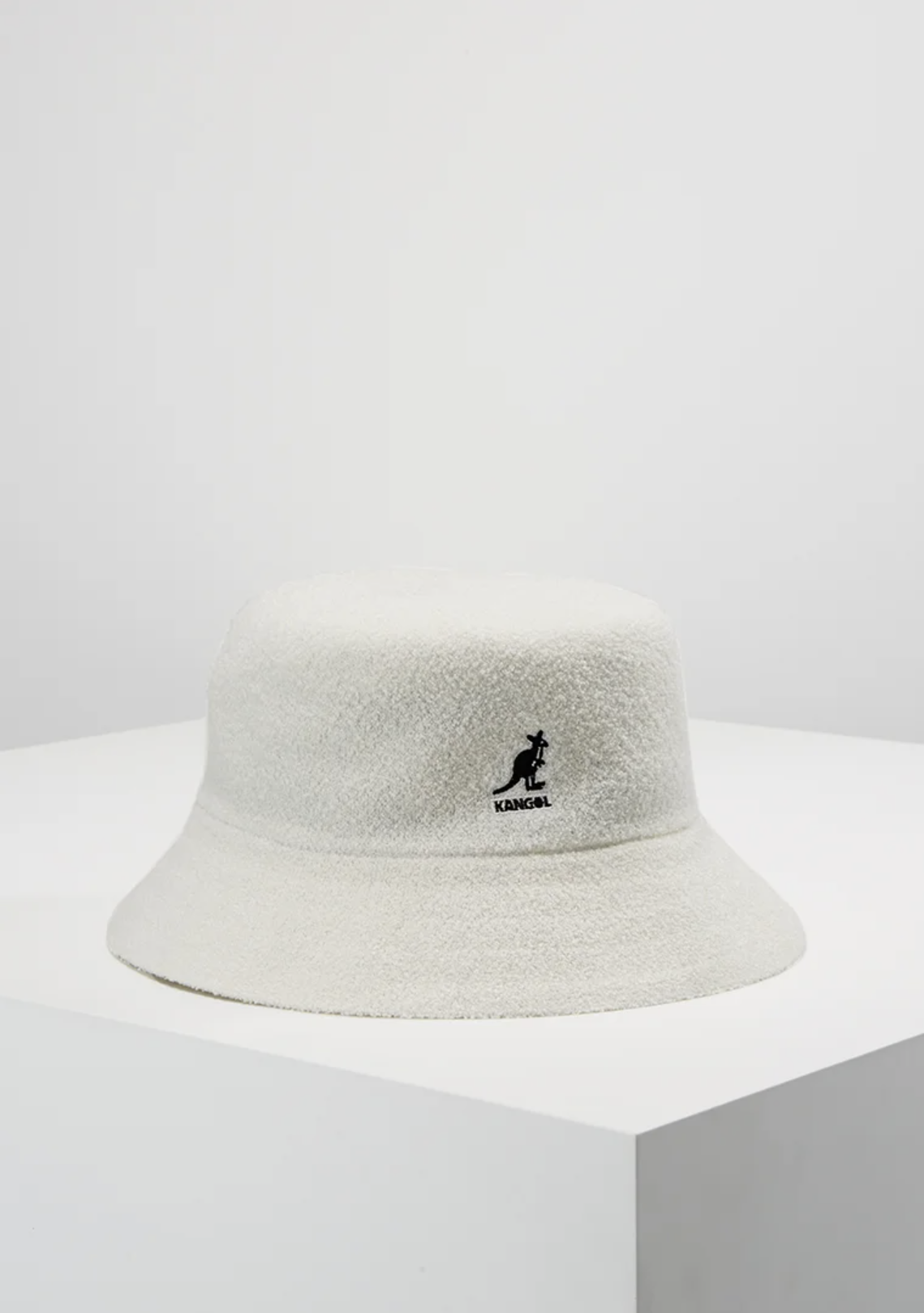 BOB - BERMUDA BUCKET