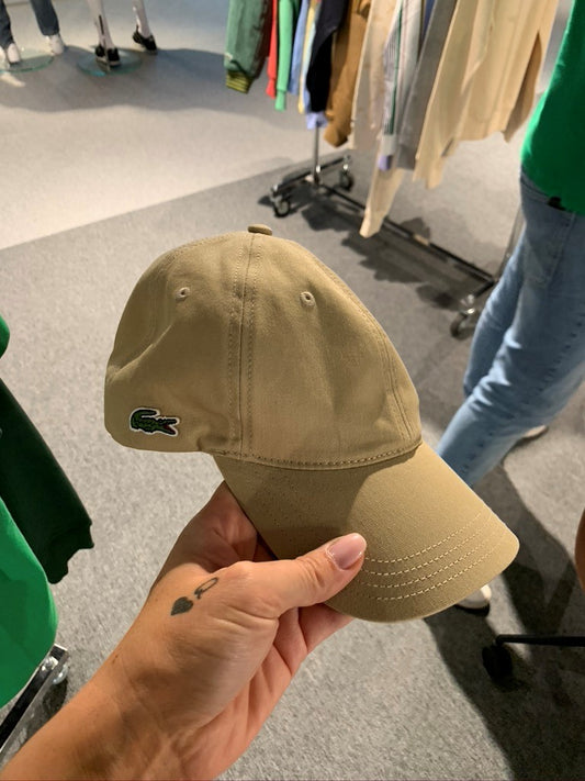 LACOSTE-CASQUETTE